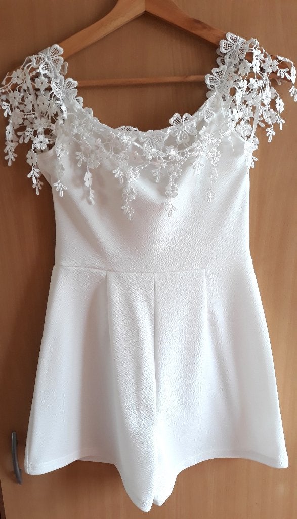 Prachtige feest jumpsuit met kant - mt 36 - Nieuw, Kleding | Dames, Jumpsuit met kant, Overige typen, Wit, Nieuw