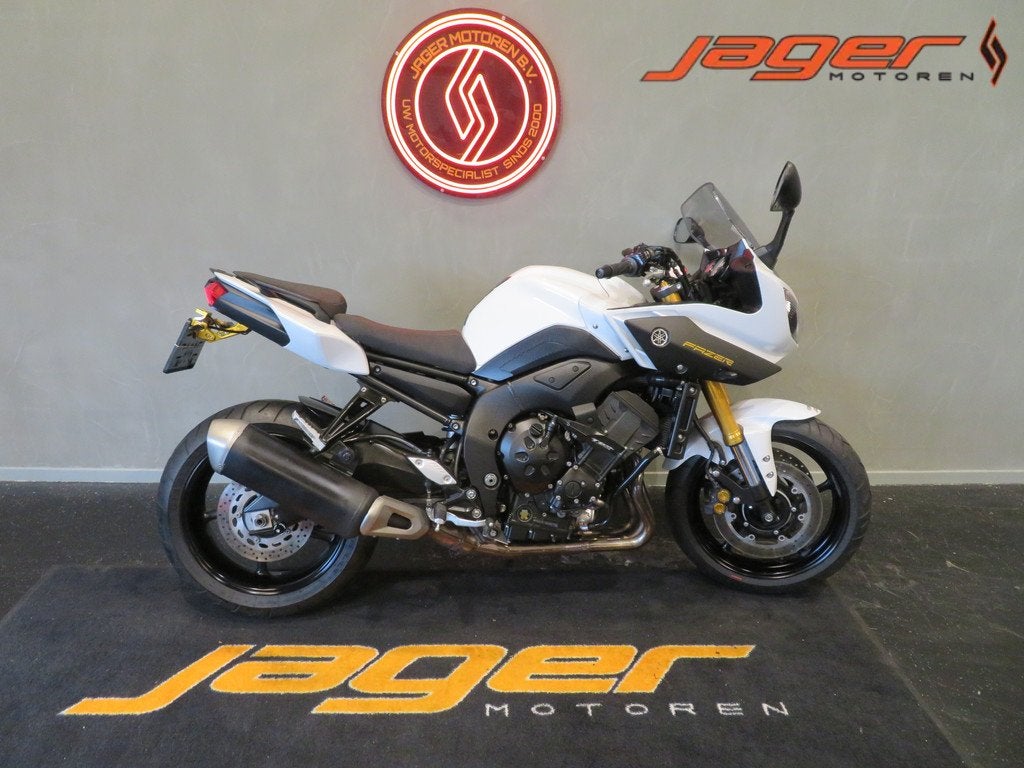 Yamaha FZ 8 FZ8 ABS SUPERSTRAK! (bj 2014), Bedrijf, Sport