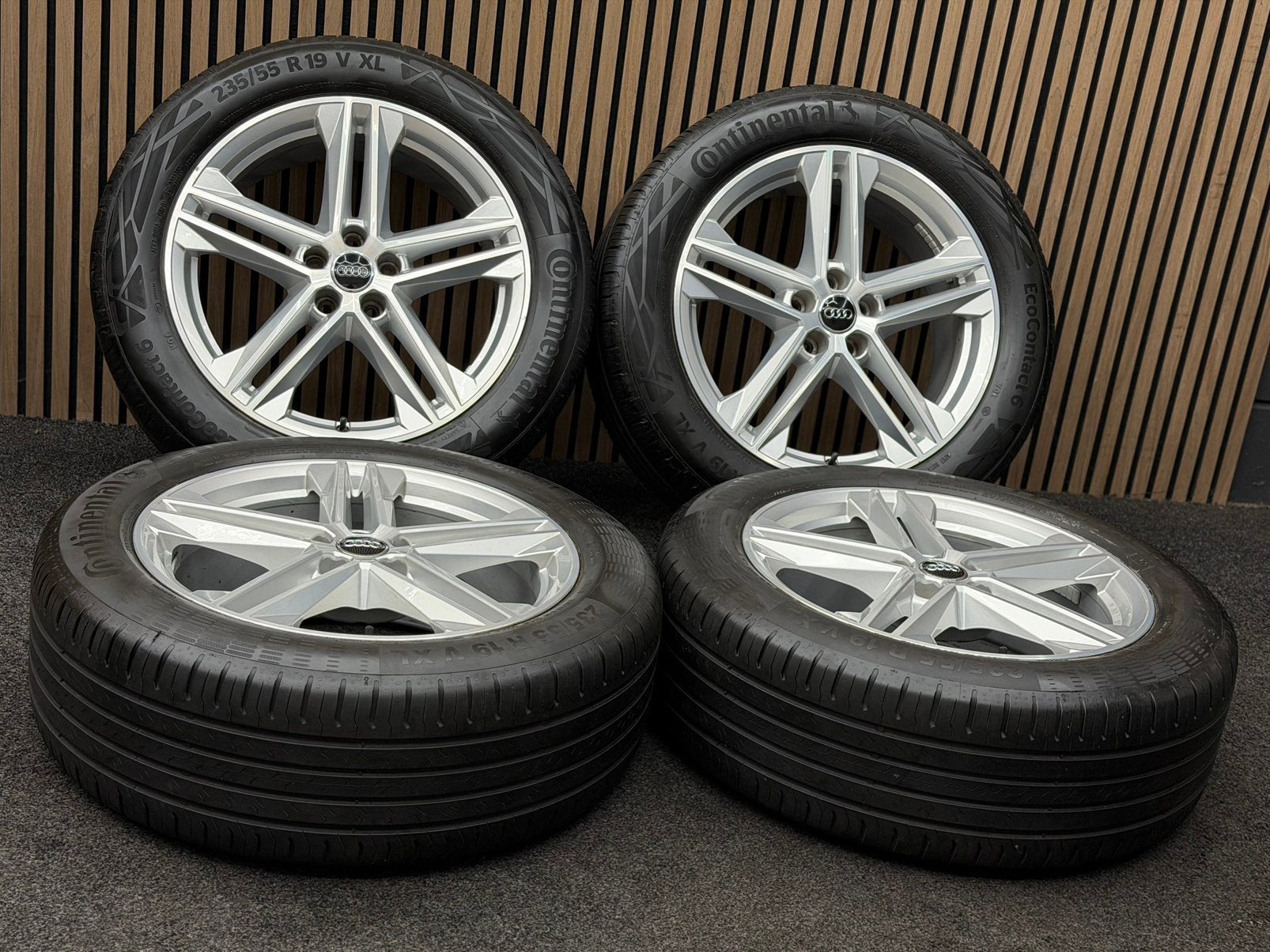 Originele 19 inch Audi Q5 SQ5 80A 5x112 ET39 Continental, ., Banden en Velgen, 235 mm, .