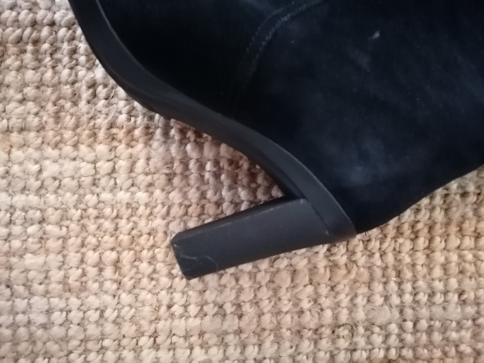 Hogan zwarte suède laarzen maat 39 Hakhoogte 9.5 cm, Hoge laarzen, Verzenden, Zwart, Hogan