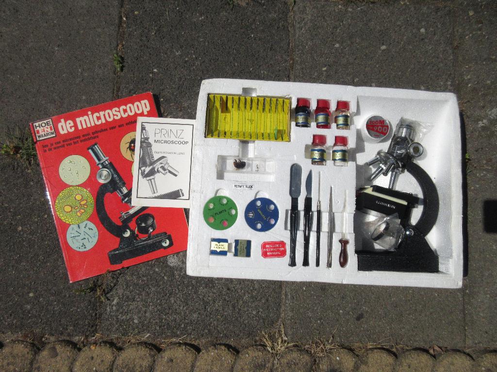 Vintage prinz microscoop, Audio, Tv en Foto, Optische apparatuur | Microscopen, Ophalen of Verzenden, Gebruikt, Minder dan 400x