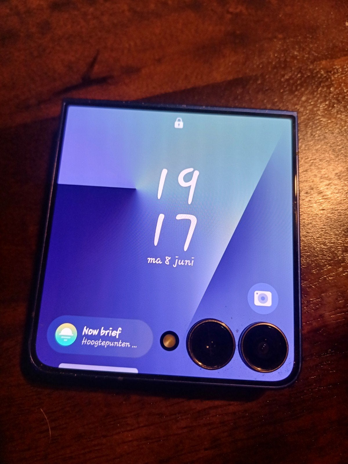 Samsung Galaxy Z Flip met lichte krasjes, Gebruikt, Blauw, Touchscreen, Ophalen of Verzenden