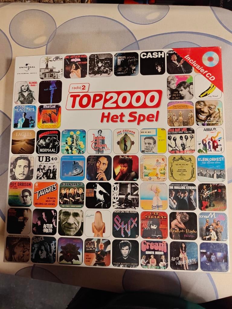 Radio 2 Top 2000 Het Spel - Muziekquiz met CD, Vijf spelers of meer, Ophalen, Zo goed als nieuw, Universal Music