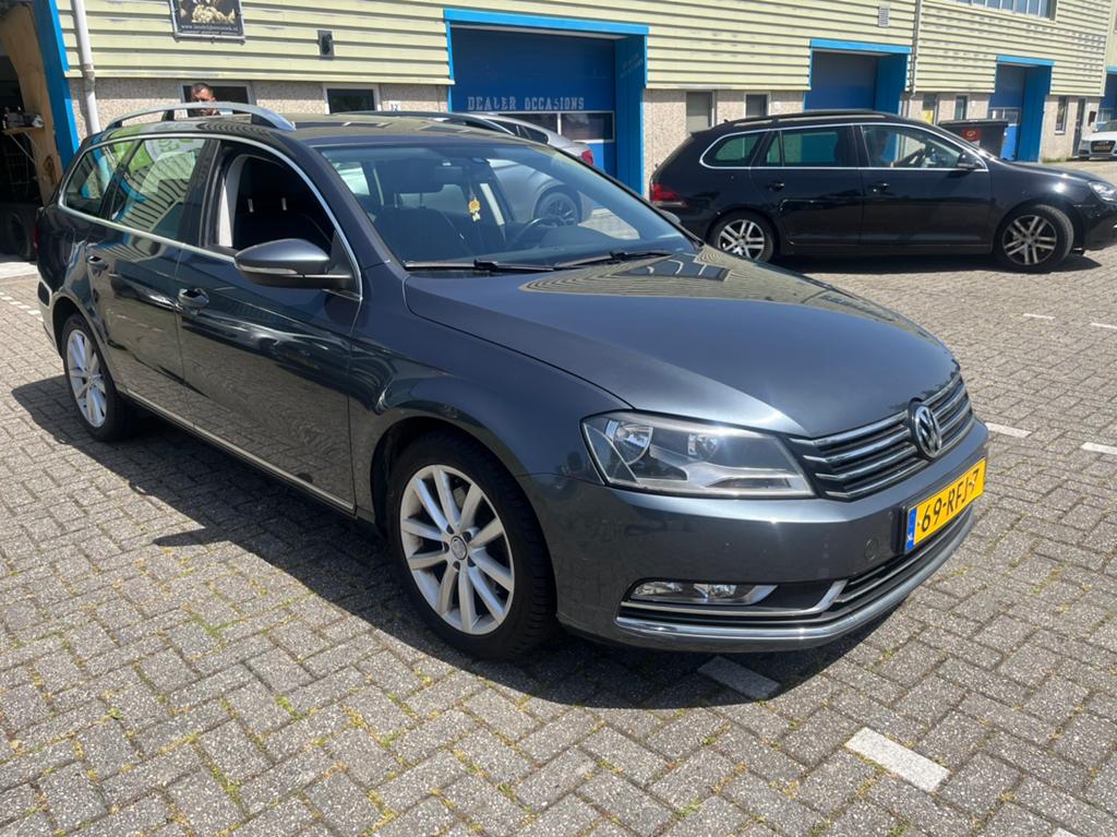 Volkswagen Passat 1.4 highline / NWE koppeling / NWE Ketting, Zwart, 122 pk, Origineel Nederlands, Zilver of Grijs