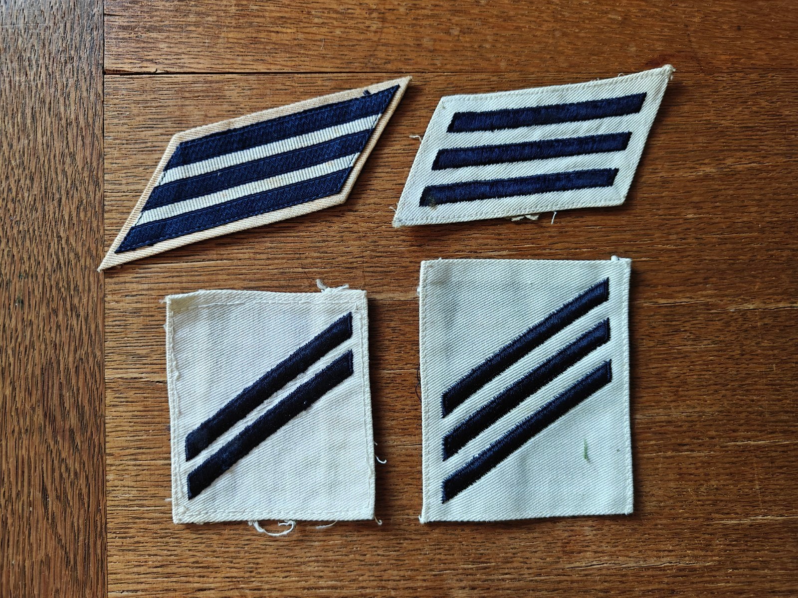 Navy strepen zwart, Ophalen of Verzenden, Marine, Nederland, Embleem of Badge
