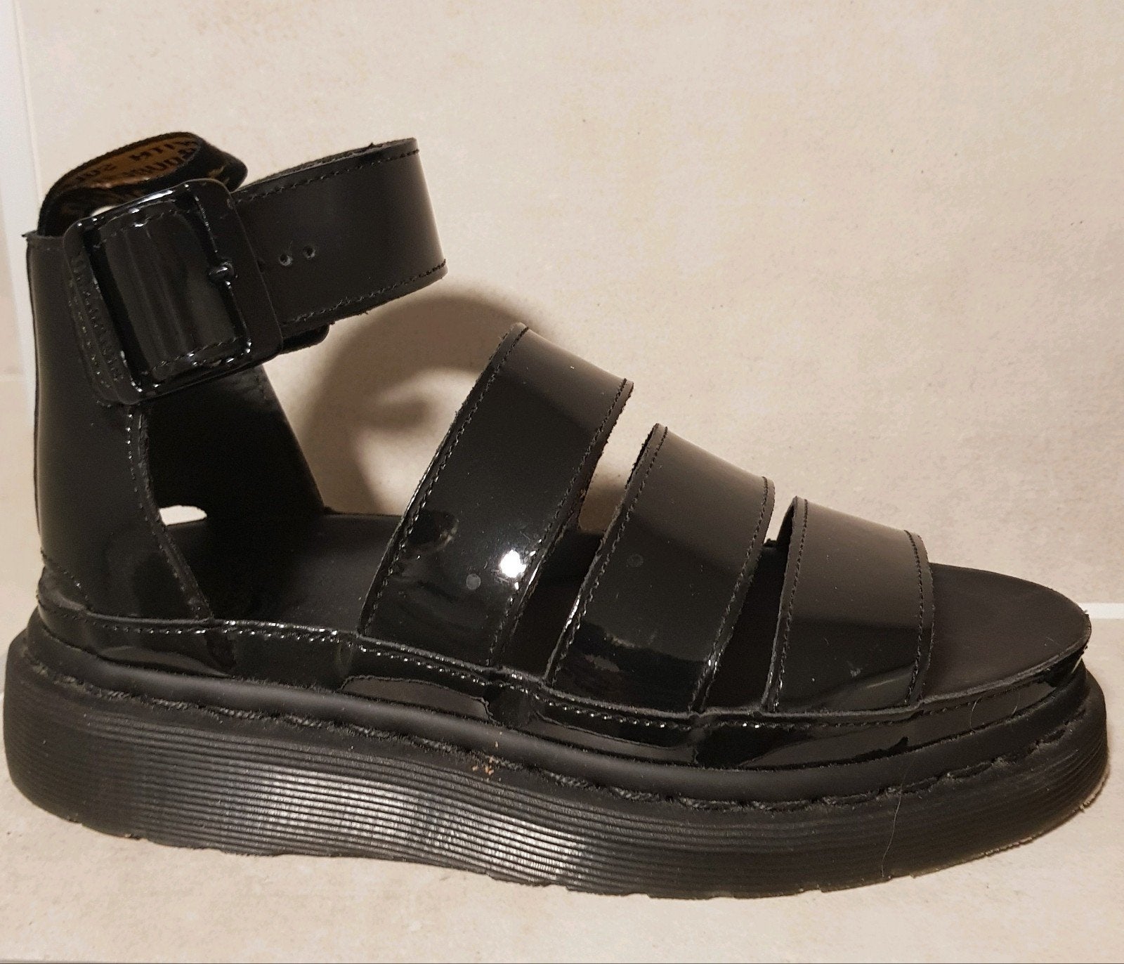 Dr. Martens Clarissa II Sandalen Zwart lak Mt 36, Zwart, Nieuw, Dr. Martens, Sandalen of Muiltjes