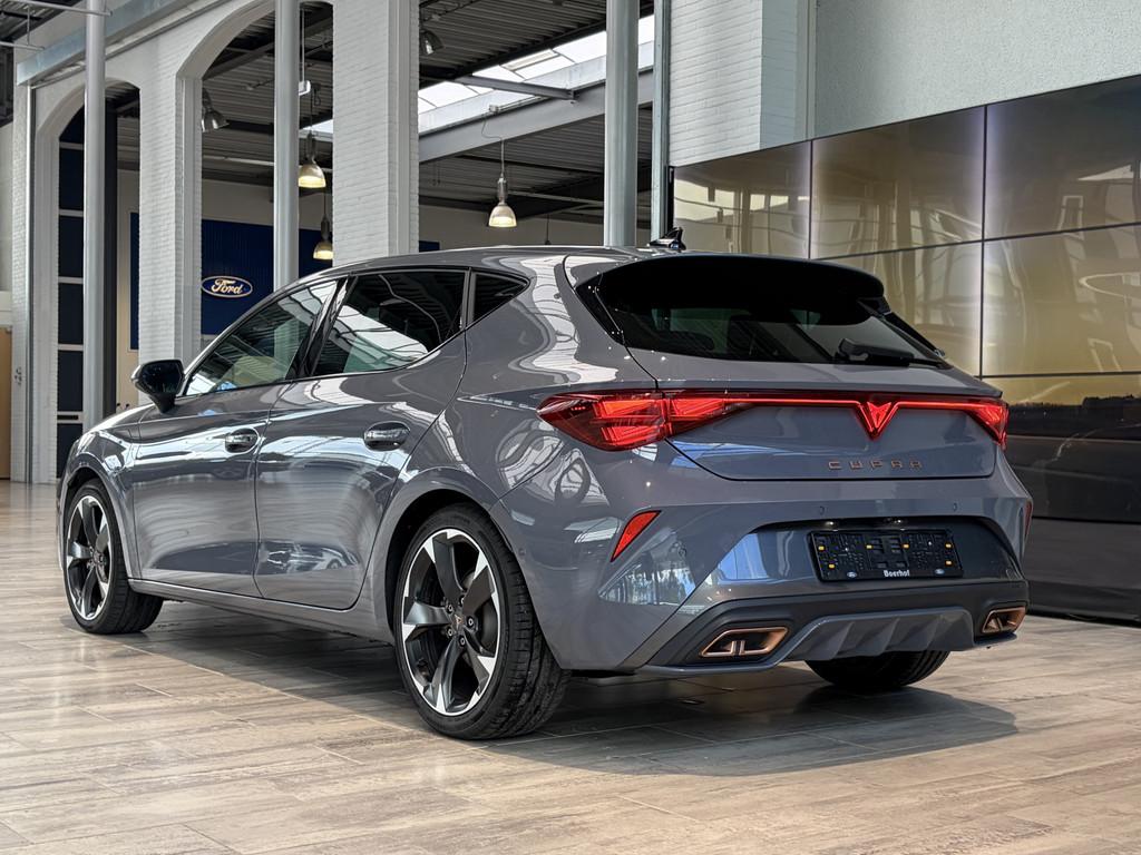 CUPRA Leon 1.5 TSI e-Hybrid 204pk Business | Stoel- en stuur, 12 maanden, 4 cilinders, Leon, Leder en Stof