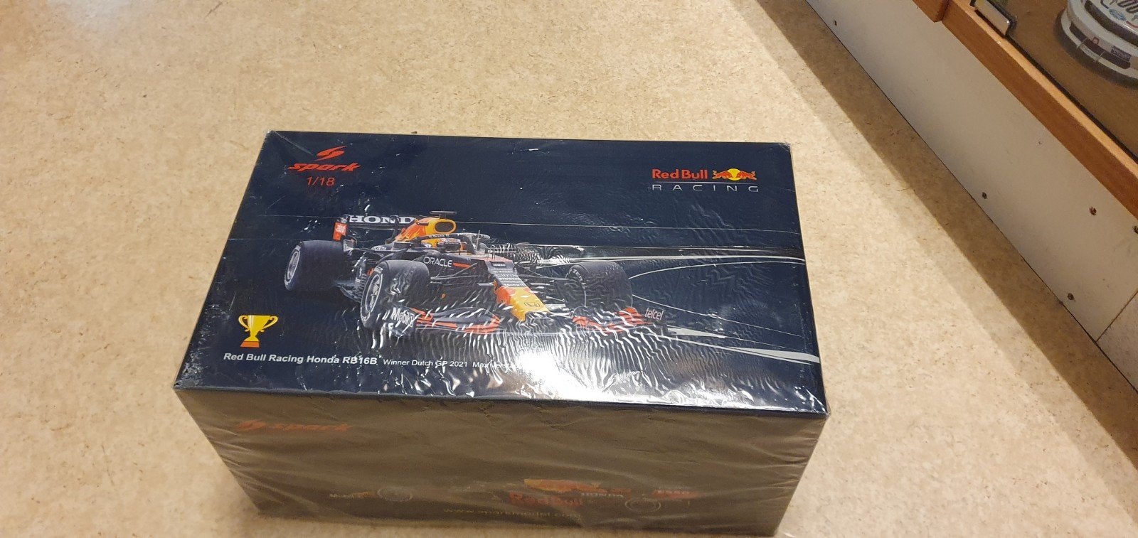 Spark 1/18 Max Verstappen Red Bull RB16B Zandvoort 2021, Hobby en Vrije tijd, Ophalen of Verzenden, Zo goed als nieuw, Auto, Overige merken