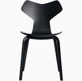 Stoelen, Ronde tafels, Ovalen tafels. enz.