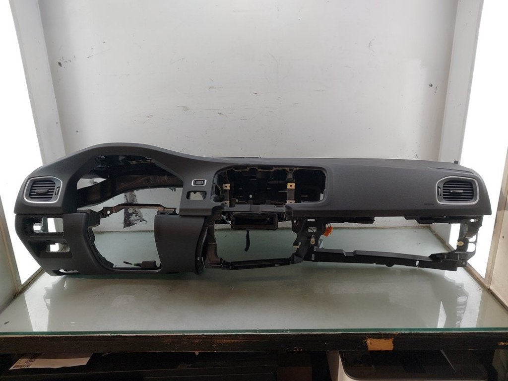 Airbag Set + Dashboard Volvo V60 I (FW/GW) 2015 39818843, Gebruikt, Siegburger Straße 229, Köln 50679, , Duitsland, Info@volvocars.com