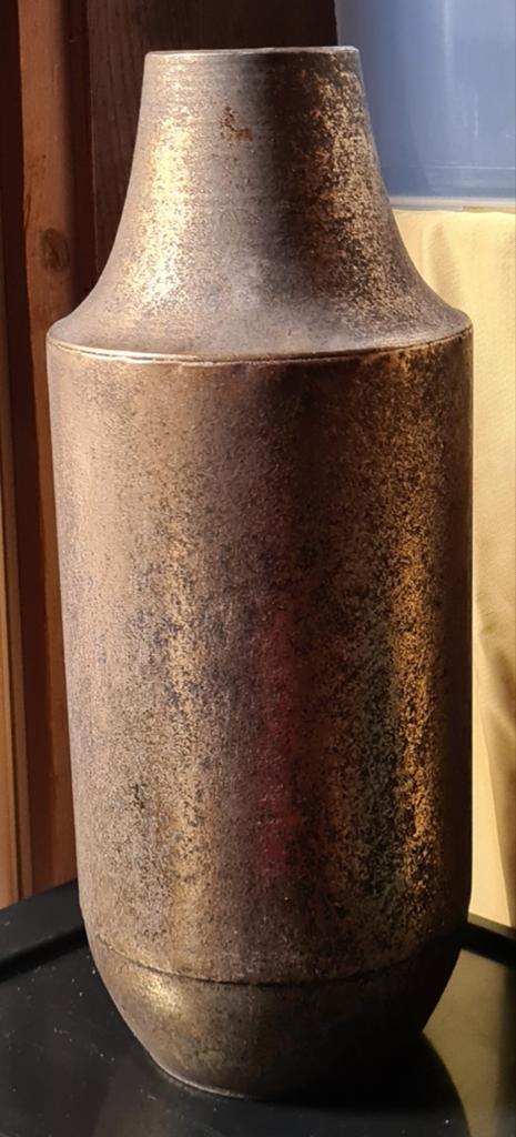 Te koop goud/ koper kleur metalen vaas, Huis en Inrichting, Woonaccessoires | Vazen, Ophalen, Overige materialen, Overige kleuren