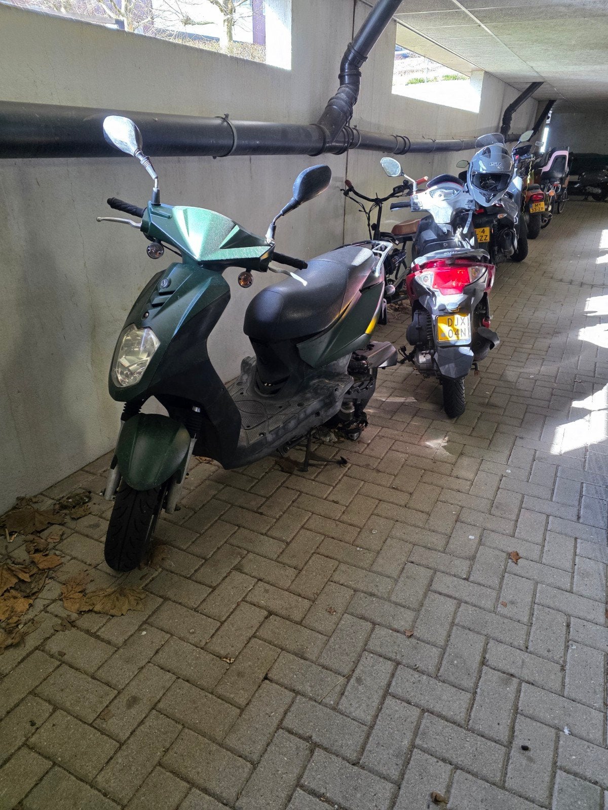 Sym scooter 45km 4t geel kenteken, Fietsen en Brommers, Ophalen, Gebruikt, SYM, Benzine