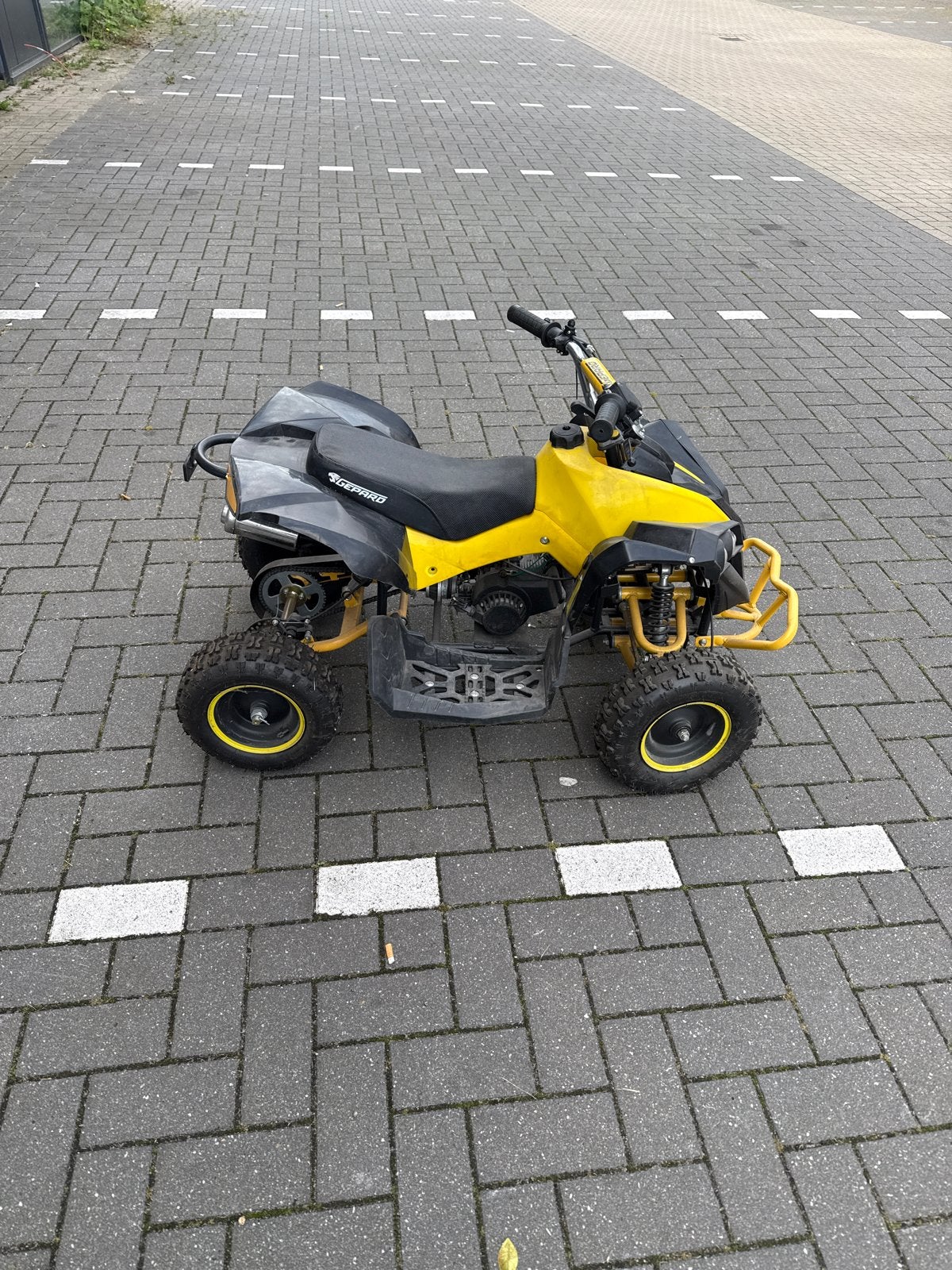 Stoere Kinderquad - Geel/Zwart, 1 cilinder, 11 kW of minder