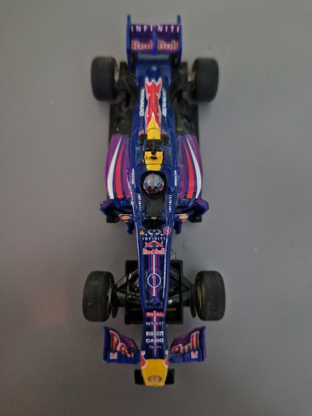 Carrera Go Red Bull F1 Auto - Verzamelitem/Racebaan, Ophalen of Verzenden, Gebruikt