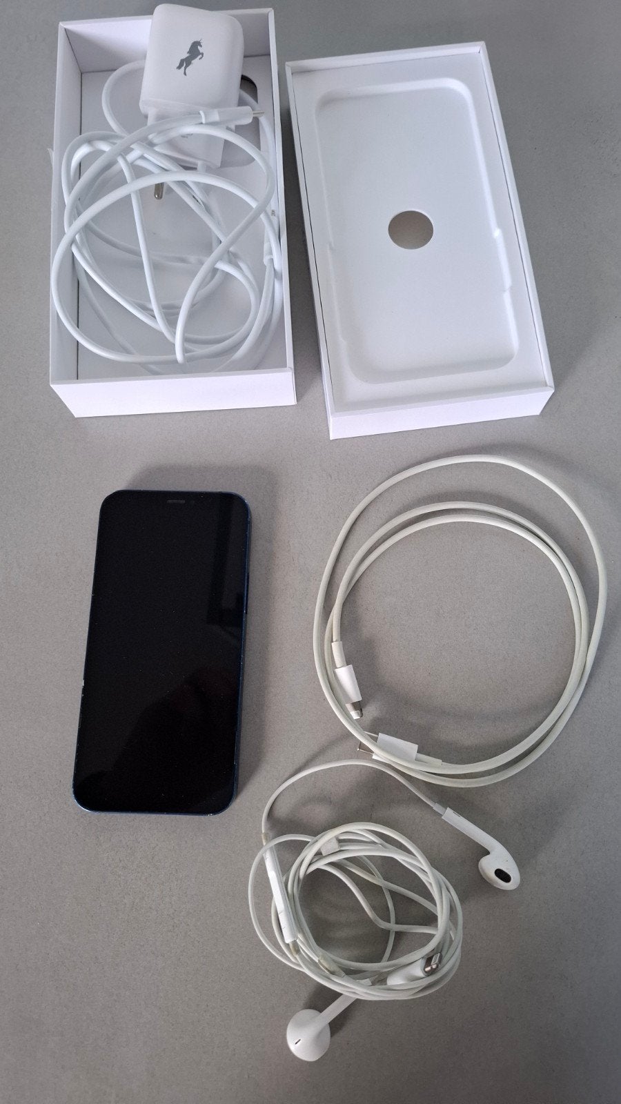 iPhone 12 - Lader en snoertjes defect, Ophalen, Gebruikt, Blauw, Zonder simlock