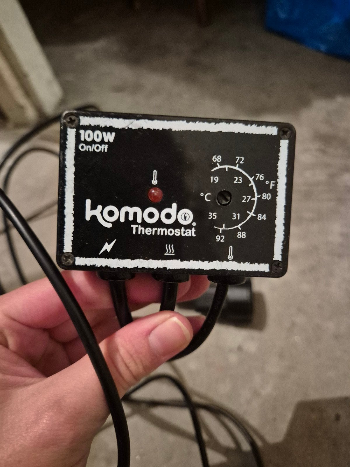 Komodo Thermostaat 100W voor terrarium/aquarium, Dieren en Toebehoren, Reptielen en Amfibieën | Toebehoren, Ophalen of Verzenden