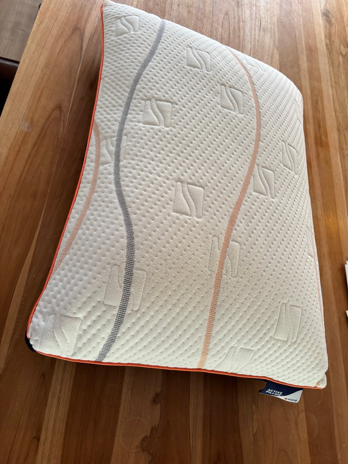 Mline Active Pillow - weinig gebruikt en wasbaar, Eenpersoons, Wit, Ophalen of Verzenden, Zo goed als nieuw