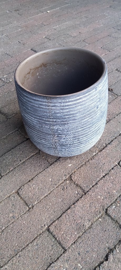 MICA Decorations planten pot - Grijs (prijs per pot), Ophalen, Gebruikt, Rond, Binnen