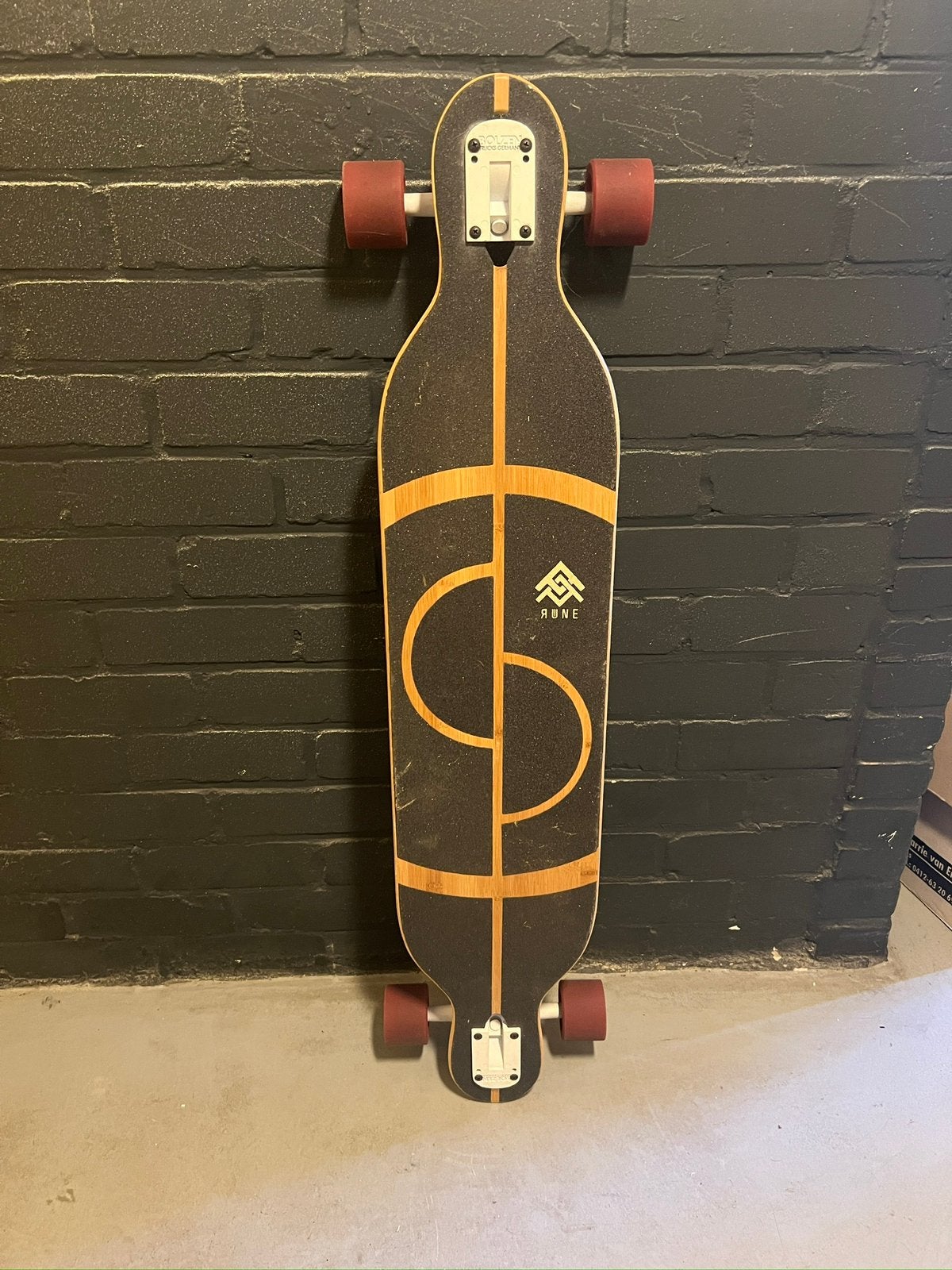 Rune naegling no1 cruiser longboard, Sport en Fitness, Skateboarden, Ophalen, Zo goed als nieuw, Longboard