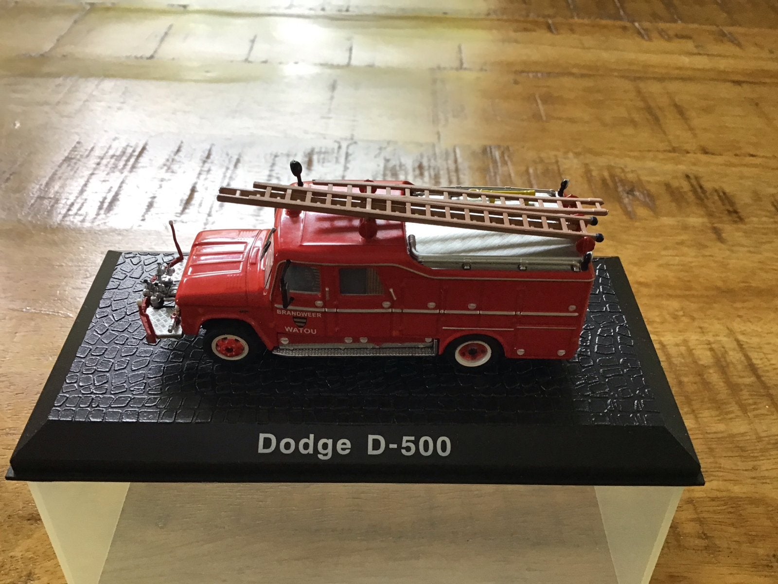 Dodge D-500 Brandweerwagen Model, Overige merken, 1:50 of kleiner, Auto, Ophalen of Verzenden