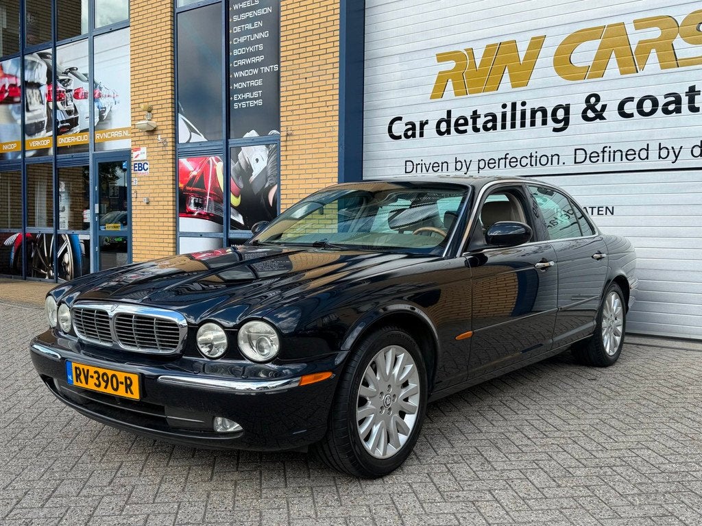 Jaguar XJ 4.2 V8 Executive, navigatie, lichtmetaal, leder, a, Auto's, Jaguar, Automaat, Achterwielaandrijving, Gebruikt, Zwart