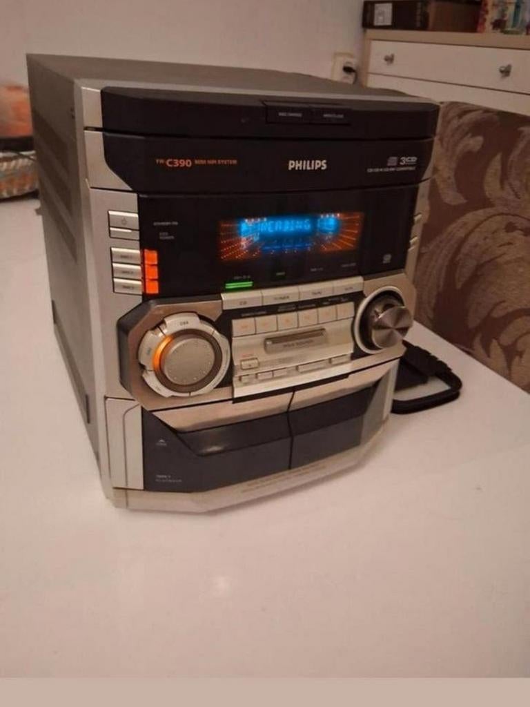 Te koop! Philips CD+dubbel cassette., Ophalen