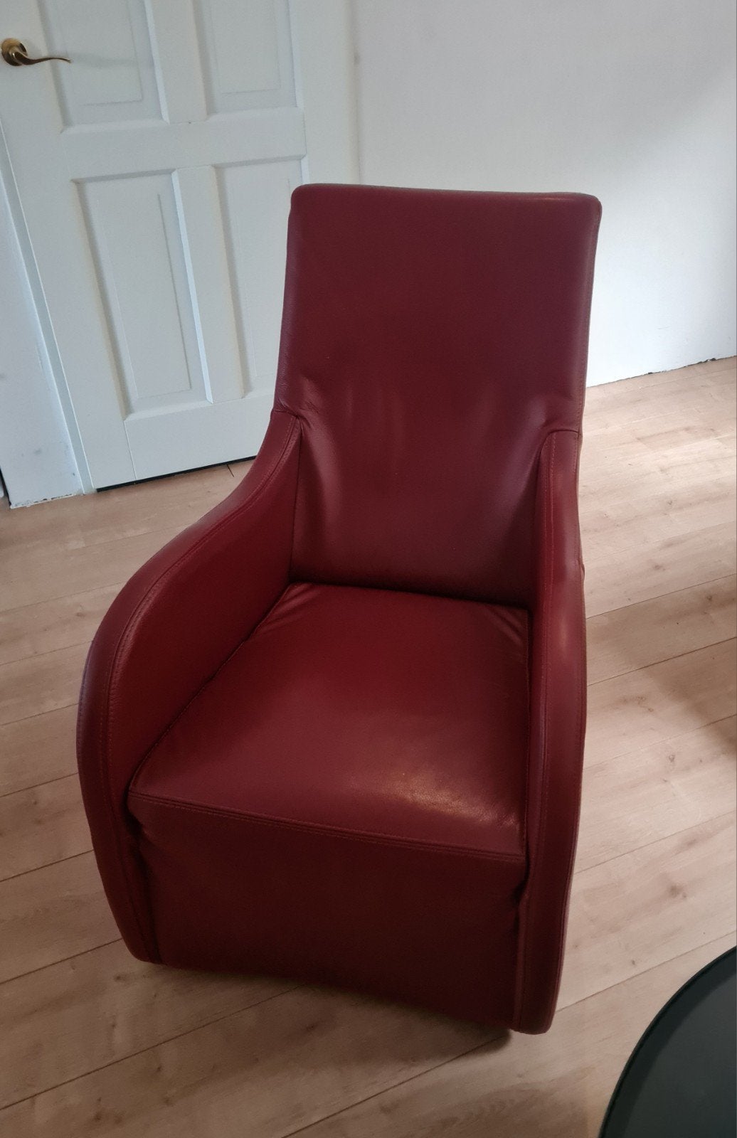 Rode leren fauteuil - Comfortabele stoel, Ophalen, Gebruikt, 75 tot 100 cm, Leer