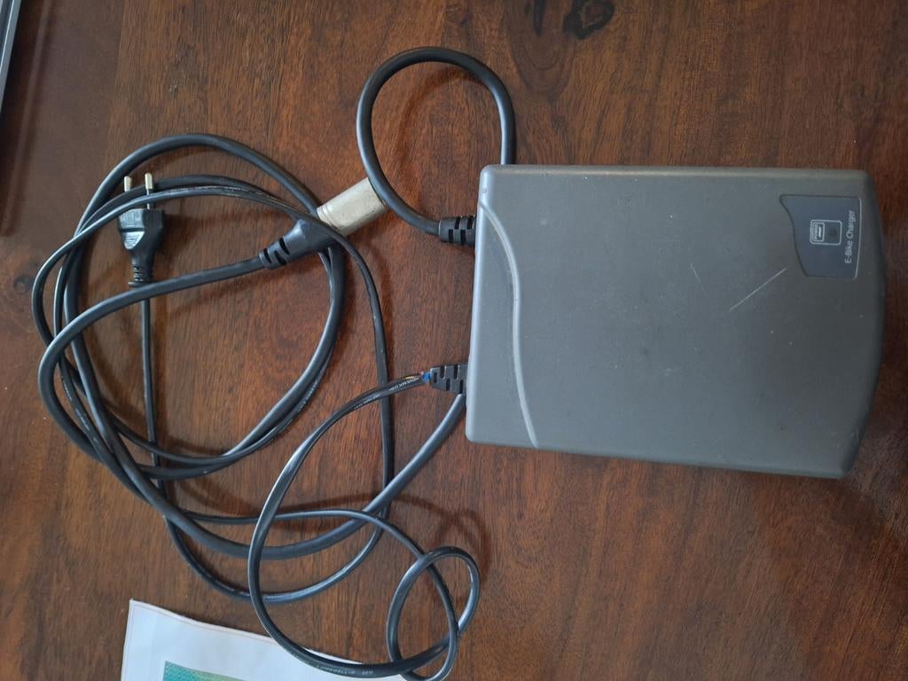 Acculader electrische fiets, Ophalen