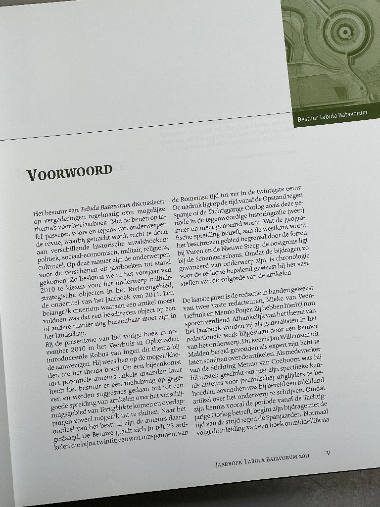 De Betuwe graaft zich in – Militair-strategische objecten, Boeken, Niet van toepassing, Ophalen of Verzenden, Zo goed als nieuw
