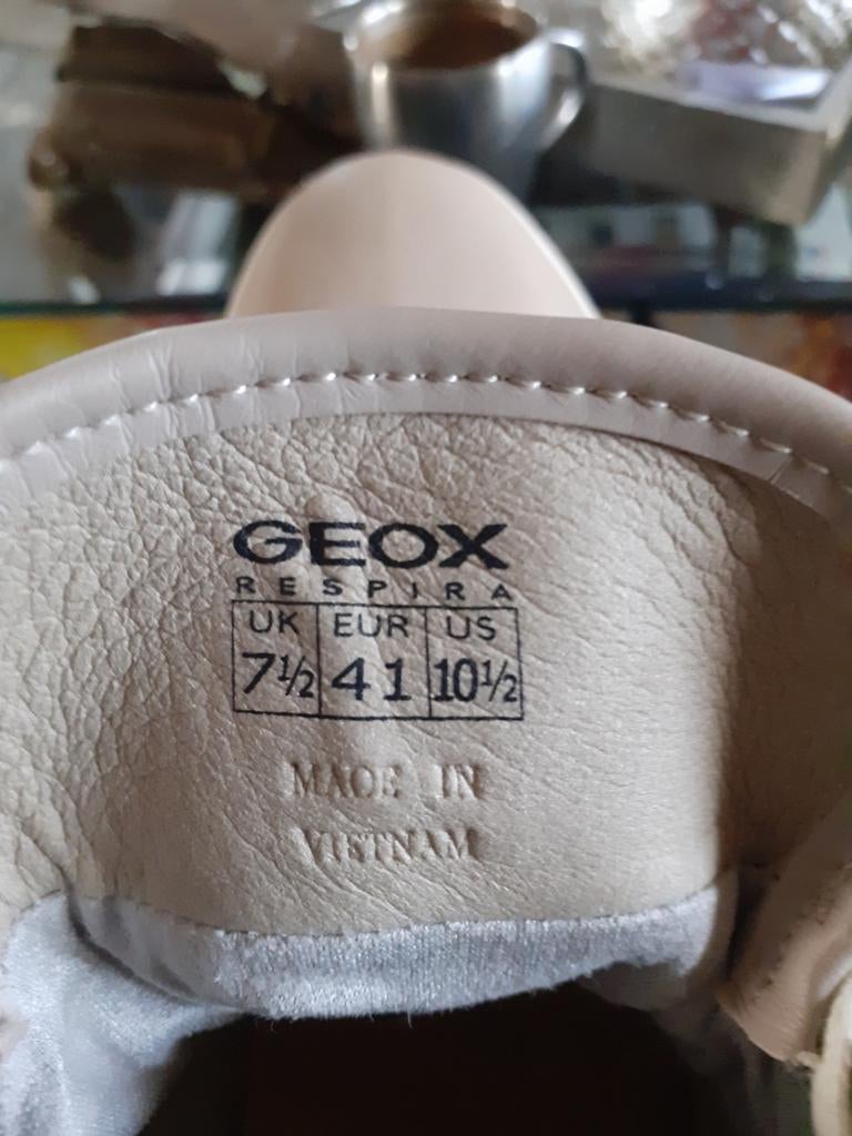 Geox schoenen mt.41, Ophalen of Verzenden, Zo goed als nieuw, Zwart, Sneakers of Gympen