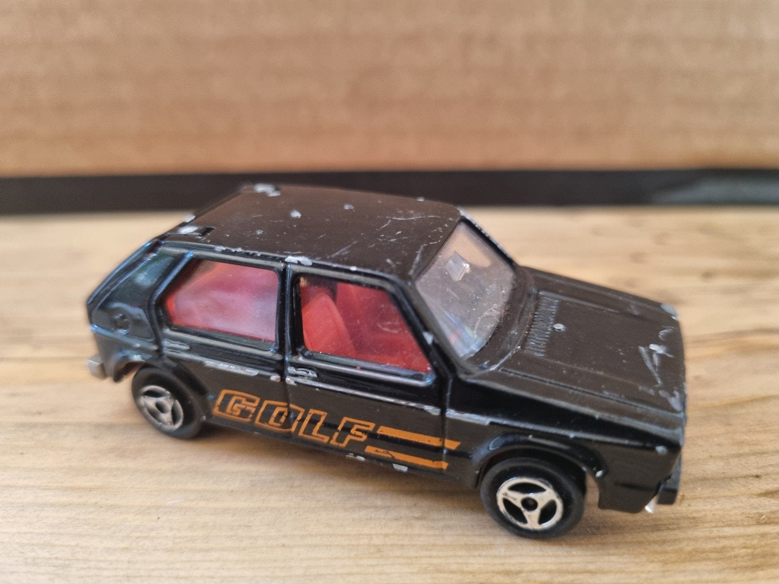 Majorette Volkswagen Golf 1/60, Ophalen, Gebruikt