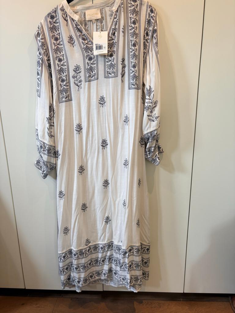 Stella Forest Jurk Maat 38 Nieuw met kaartjes, Maat 38/40 (M), Verzenden, Beige, Nieuw