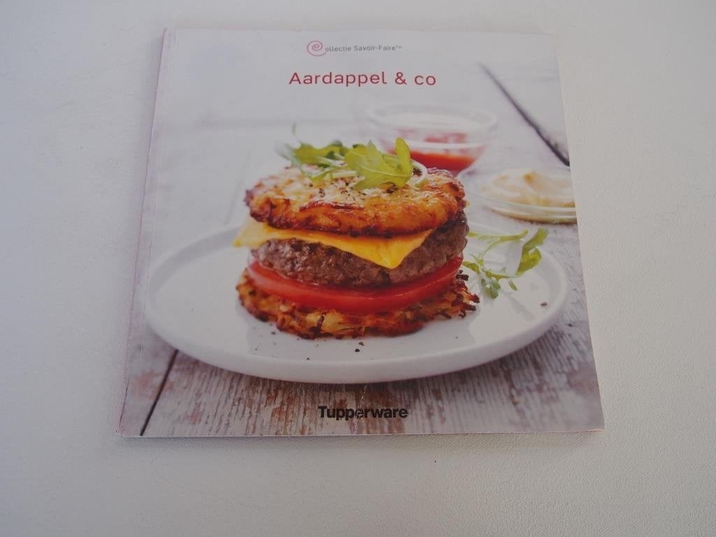 T138 Recepten boeken, en meer Tupperware, Ophalen of Verzenden, Nieuw, Overige typen