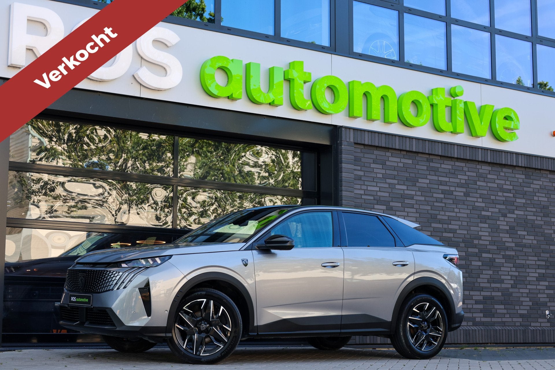 Peugeot 3008 1.2 Hybrid 145 GT | BTW | CARPLAY | 360 | STOEL, Auto's, Peugeot, 145 pk, Gebruikt, 1199 cc, Leder en Stof