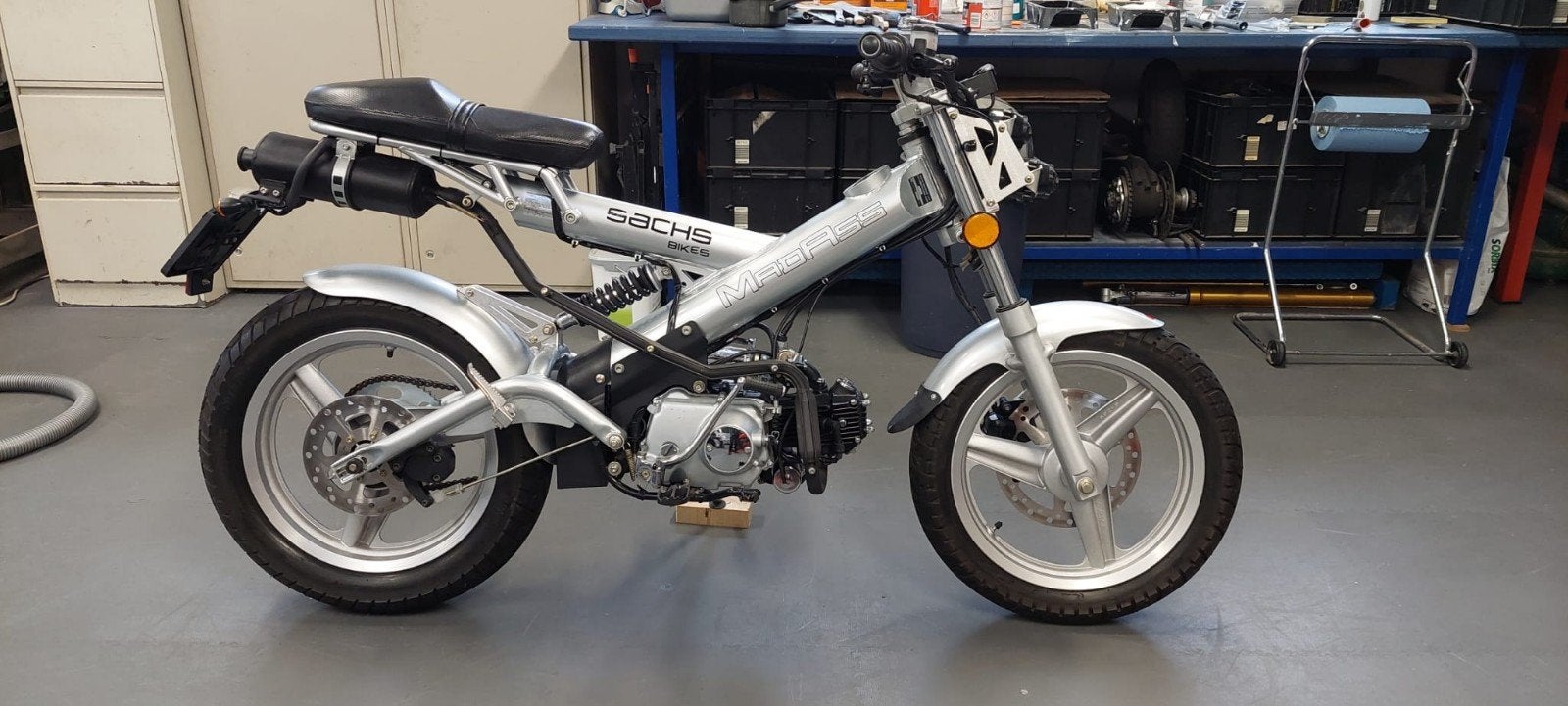 Foto 2 van Nieuwe Sachs Madass uniek voor liefhebber