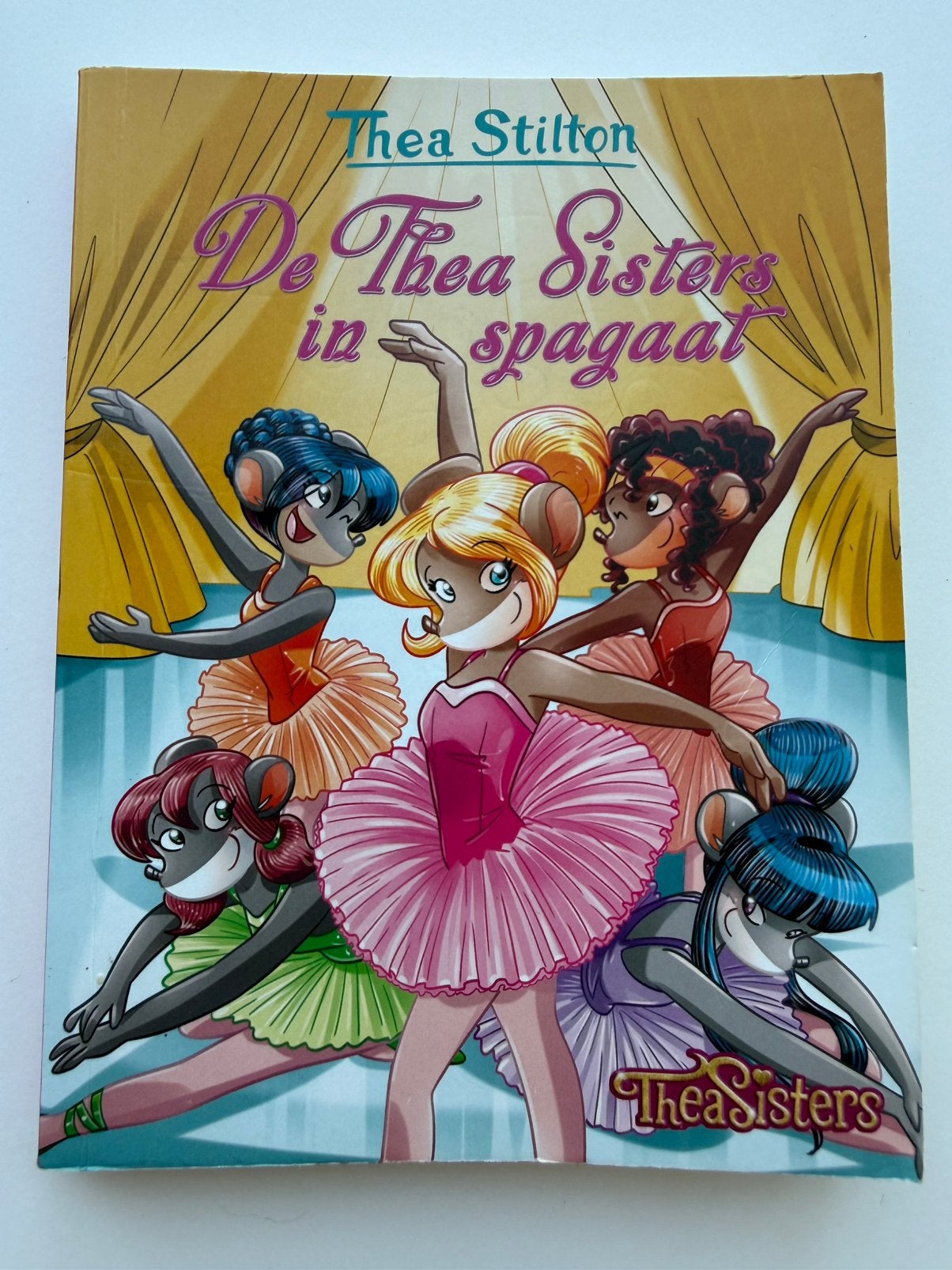 Thea Sisters 20 De Thea Sisters in spagaat, Ophalen of Verzenden, Gelezen, Fictie algemeen