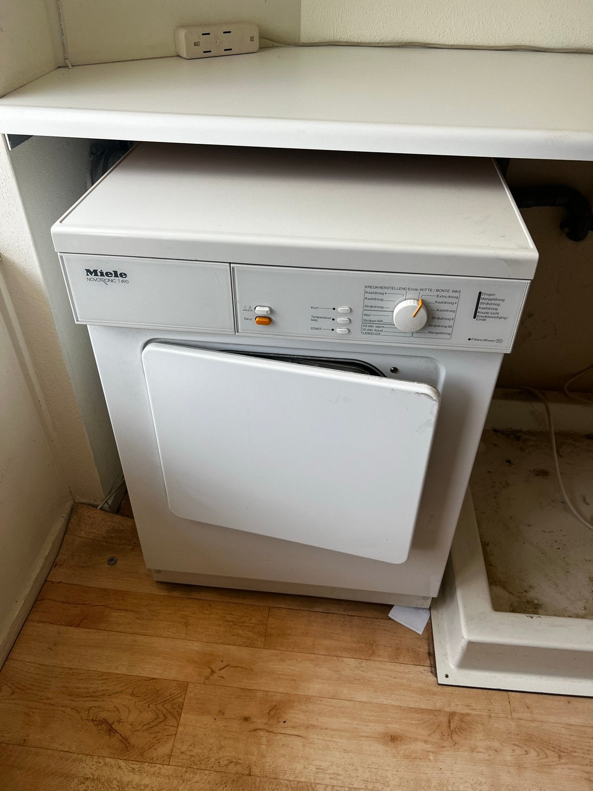 Miele Novotronic T490 Wasdroger - 5kg inhoud, Witgoed en Apparatuur, Wasdrogers, Ophalen, Gebruikt, Luchtafvoer, 4 tot 6 kg