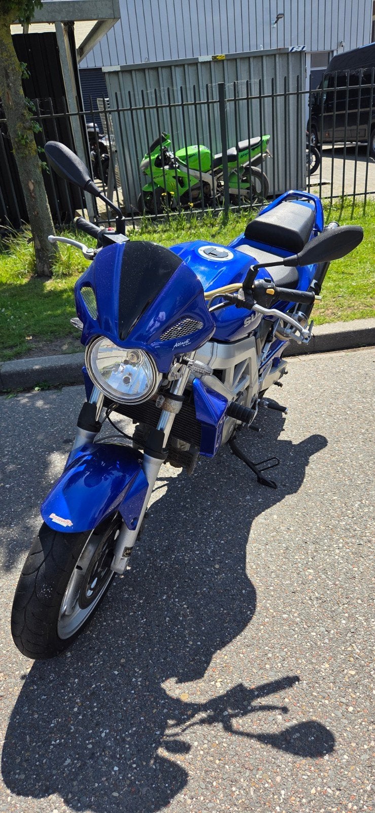 Suzuki SV650 - Sportieve Naked Bike met lage kilometerstand, Naked bike