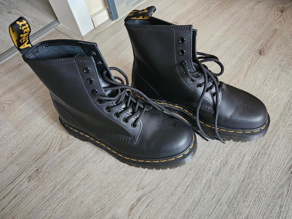 Nieuwe Dr Martens maat 41, Zwart, Lage of Enkellaarzen, Nieuw, Ophalen of Verzenden