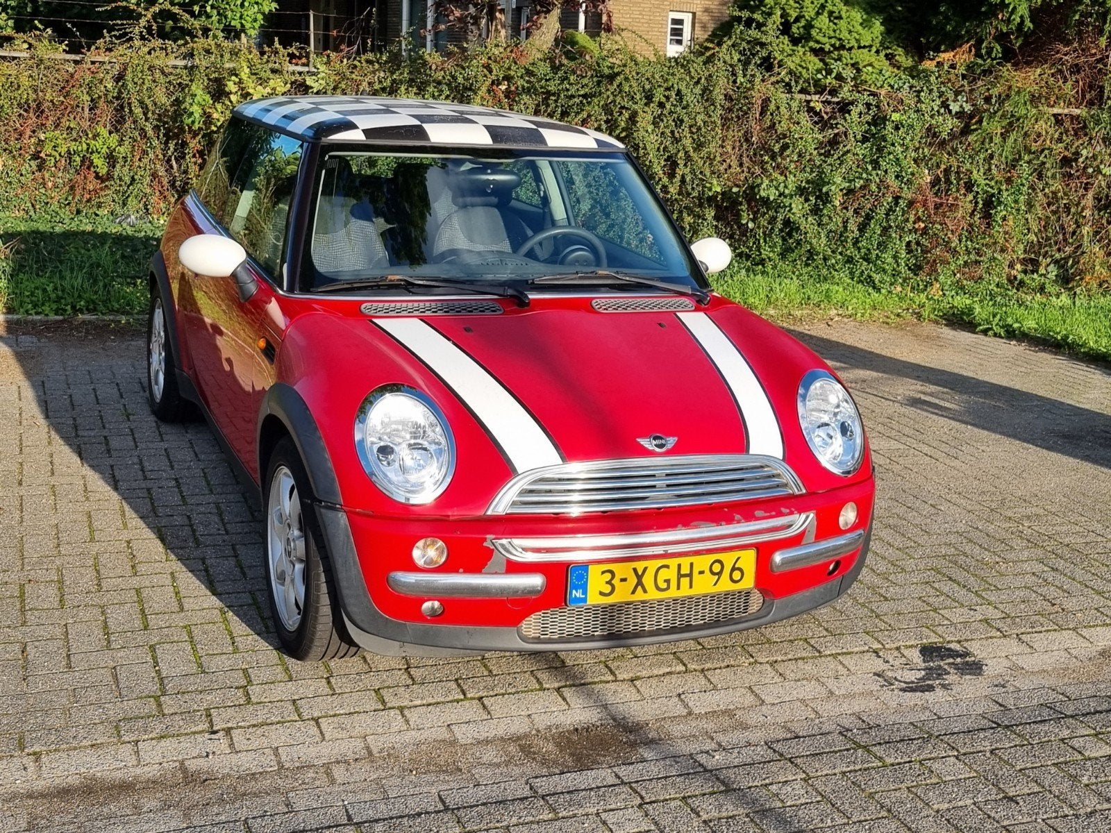 Mini 2002 Rood, Auto's, Voorwielaandrijving, 1025 kg, Zwart, 4 cilinders