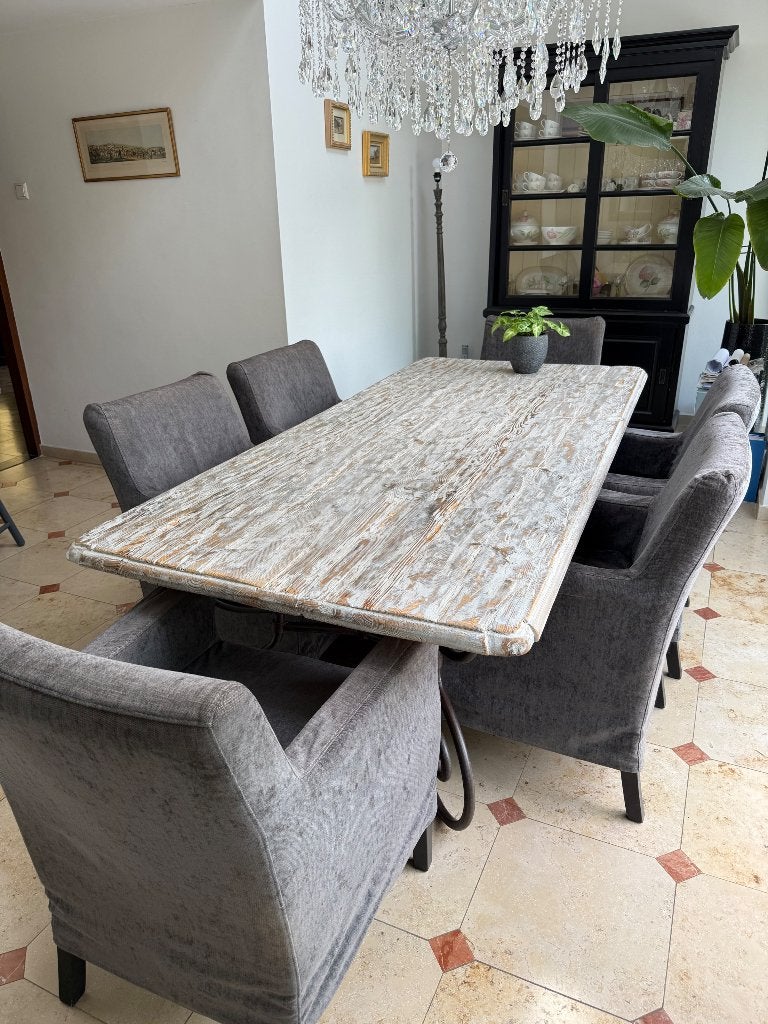 Landelijke eettafel van massief hout met 6 eetkamerstoelen, Huis en Inrichting, Tafels | Eettafels, Ophalen, Gebruikt, Eikenhout