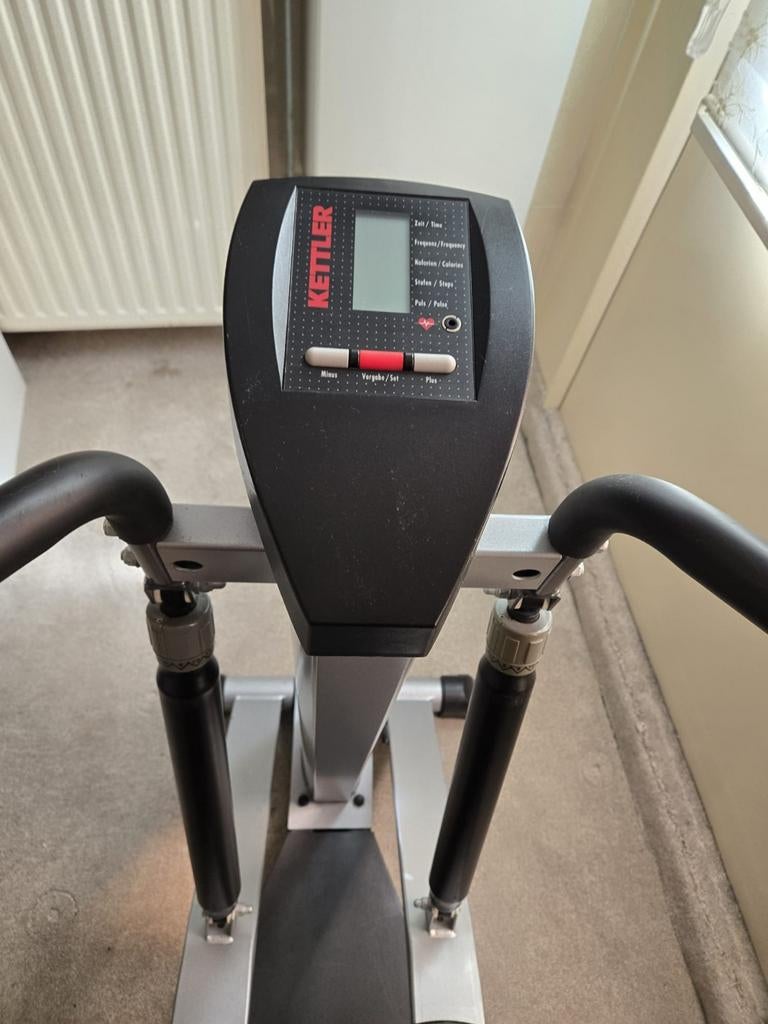 Kettler Step - weinig gebruikt, Ophalen, Buik, Zo goed als nieuw, Crosstrainer