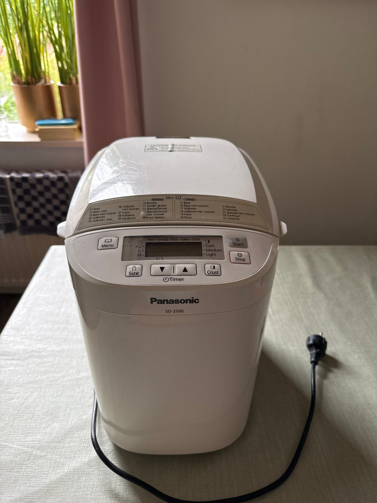 Panasonic SD-2500 Broodbakmachine - Zo goed als nieuw, Met timer, Meer dan 10 programma's, 800 tot 1200 gram deeg, Ophalen of Verzenden
