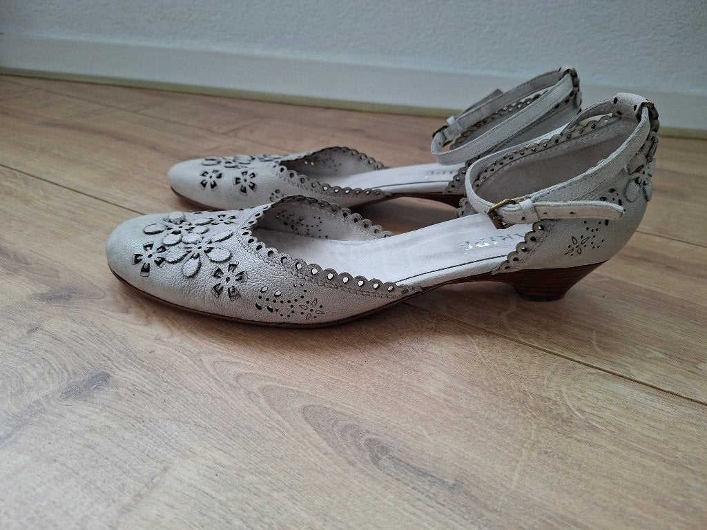 Mooie leren Maripé schoenen maat 42, Kleding | Dames, Schoenen, Schoenen met lage hakken, Overige kleuren, Ophalen of Verzenden