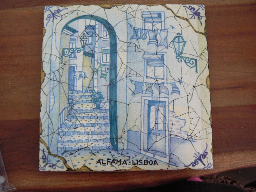 souvenir tegel uit Lissabon, Ophalen