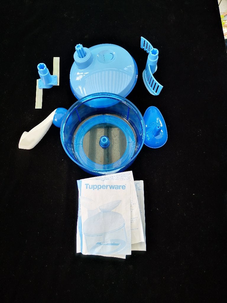 Tupperware quick chef uiensnijder kruiden kaas hakken chop, Huis en Inrichting, Keuken | Tupperware, Ophalen of Verzenden, Zo goed als nieuw