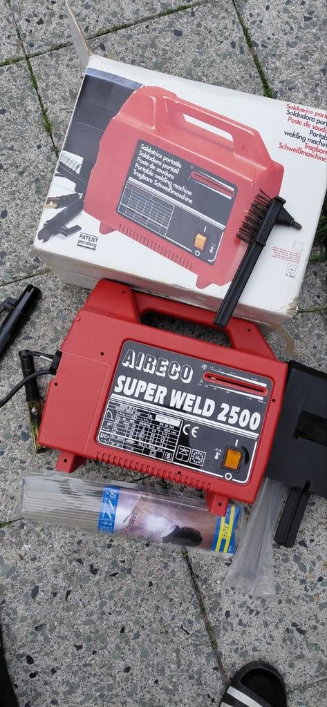 AIRECO SUPER WELD 2500 Lasapparaat - Zo goed als nieuw, Doe-het-zelf en Verbouw, Gereedschap | Lasapparaten, Ophalen of Verzenden
