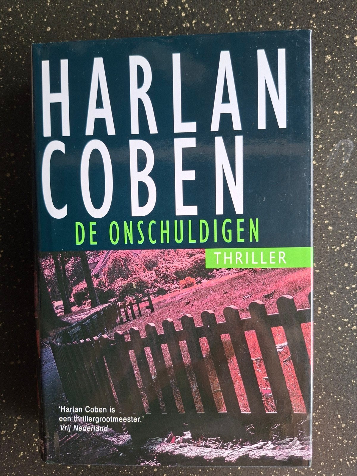Harlan Coben - De Onschuldigen (Thriller), Boeken, Ophalen of Verzenden, Zo goed als nieuw, Harlan Coben, Amerika