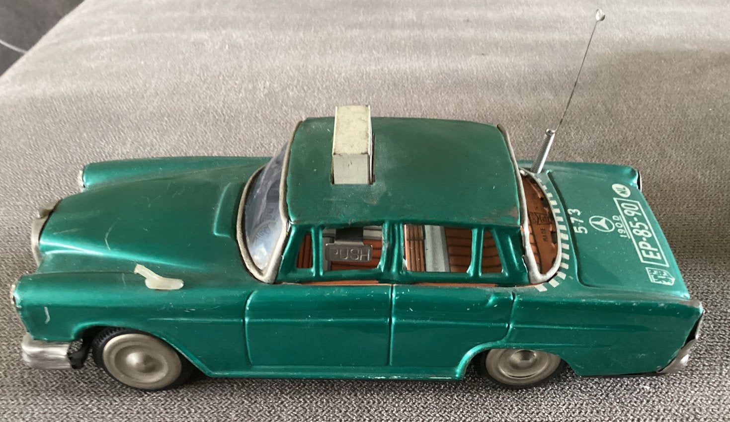 1960’s Mercedes 190D Taxi,Ichiko,Japan ,573 NL,EP-85-90,, Antiek en Kunst, Ophalen