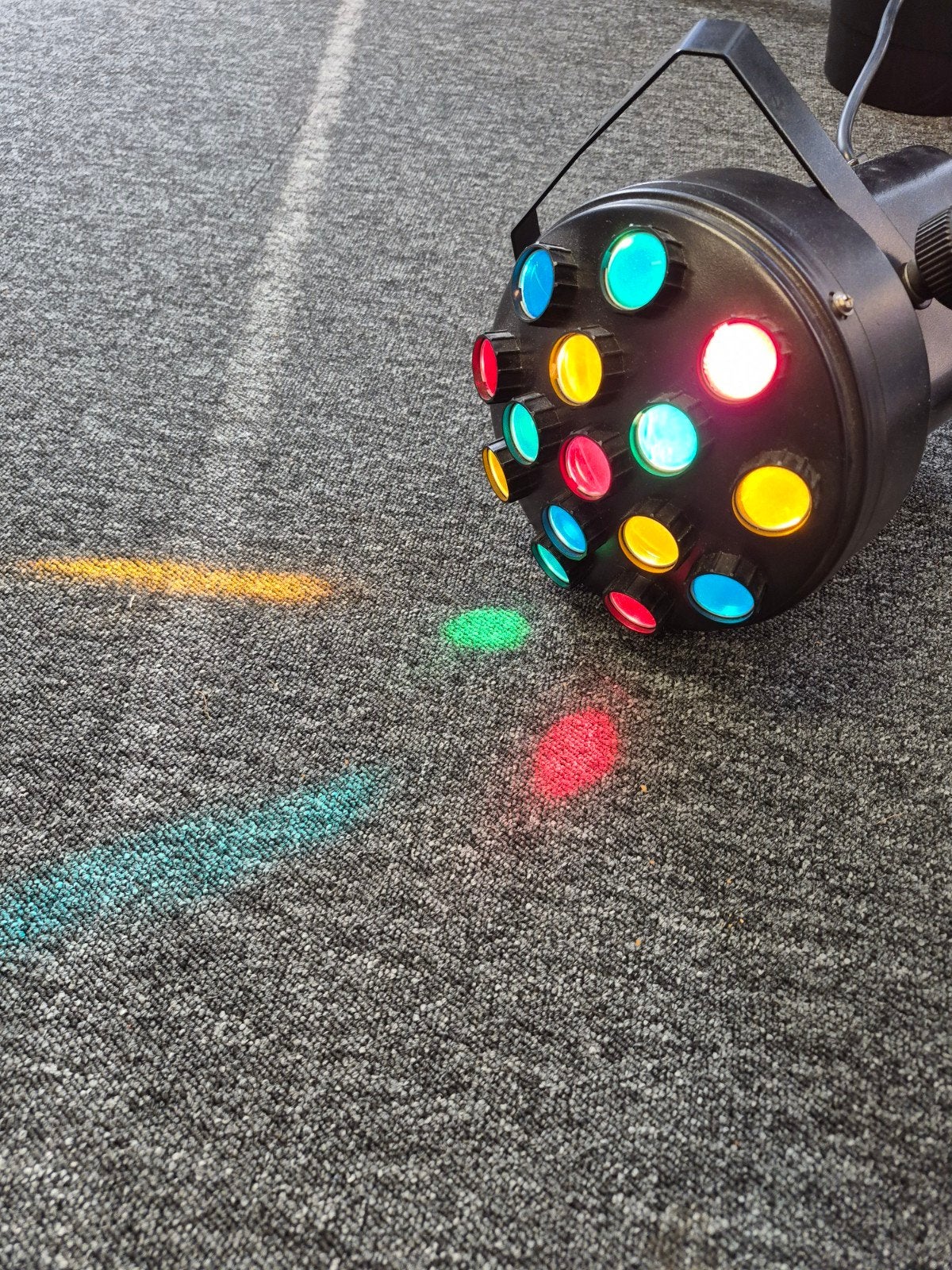 Licht en laser disco feest projector.

Geeft gave licht effe, Ophalen of Verzenden, Zo goed als nieuw, Laser